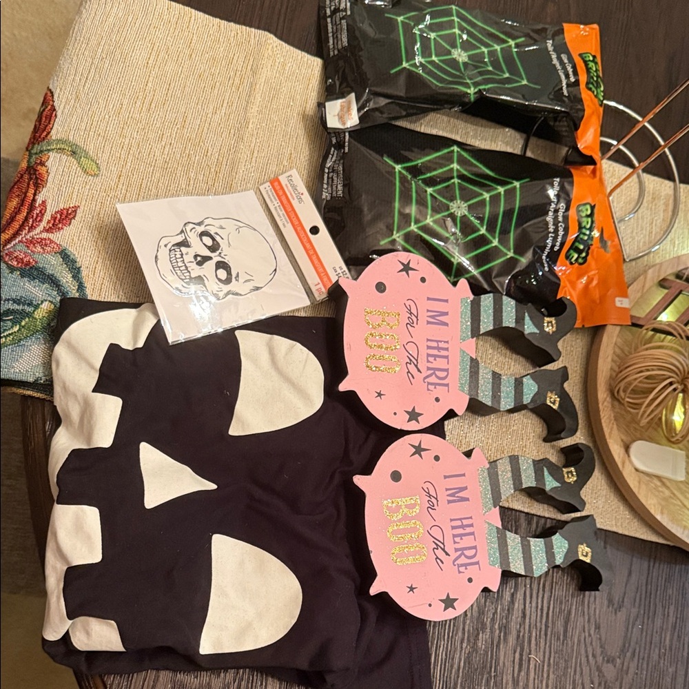 Halloween decorations and shirt